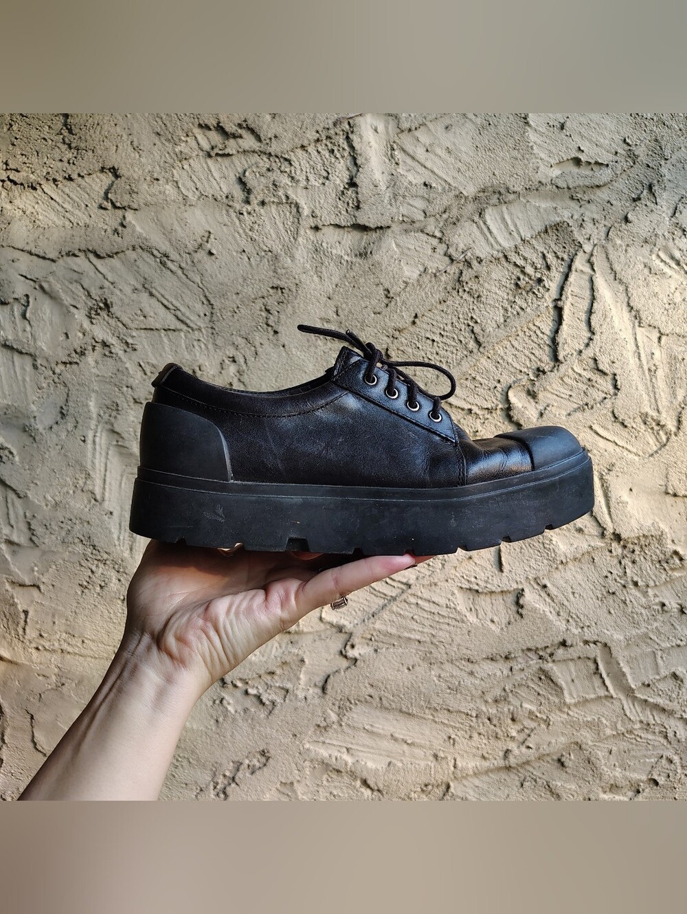 Camper Vintar Black Leather Lace Up Shoes Women's 37 US 7 Low Top Sneakers